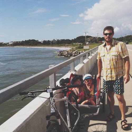 12075045_10153619403027605_629675039095610194_n